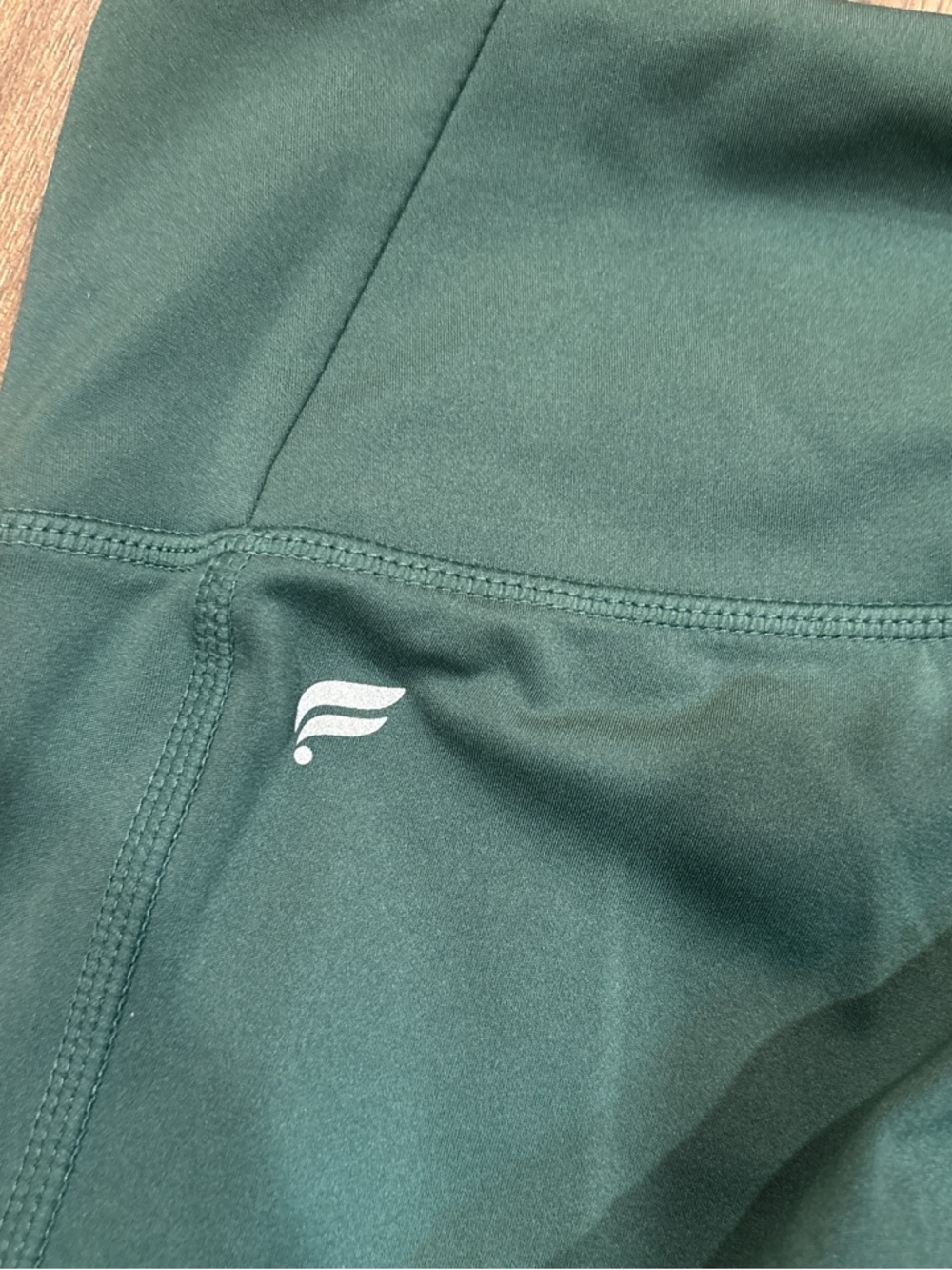 Fabletics Deep Green Performance Leggings with Side Zip Pocket - Picture 4 of 5